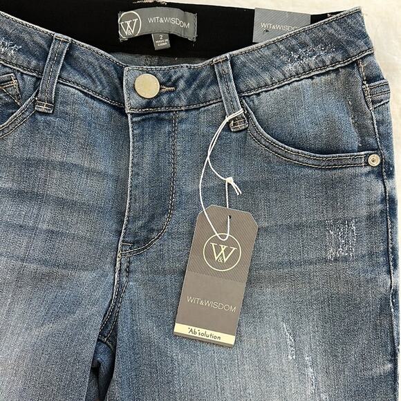 Wit & Wisdom Denim Cutoff Bermuda Shorts Light Blue Distressing NWT Size 2 - Picture 6 of 11